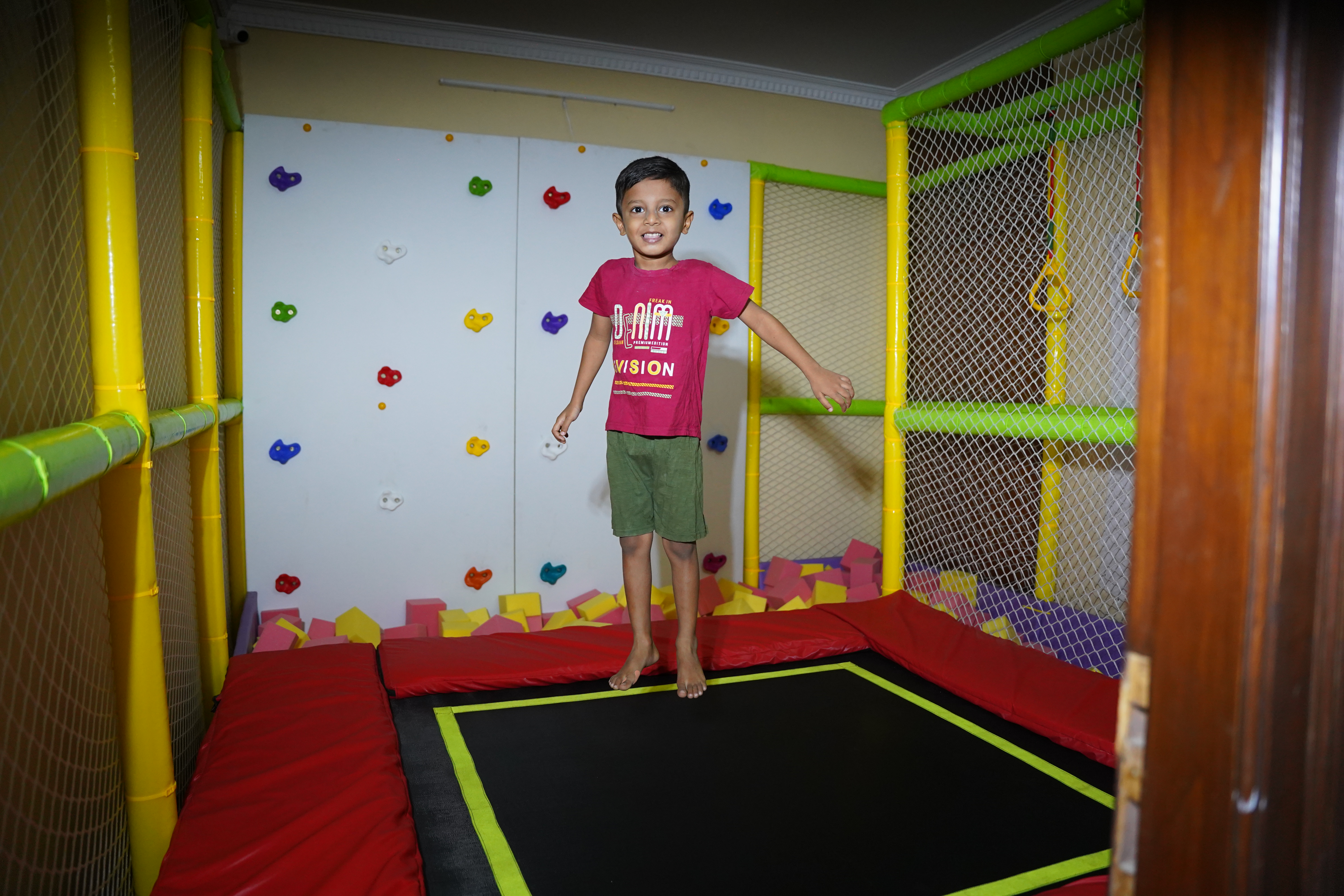 Play Zone Photo 3